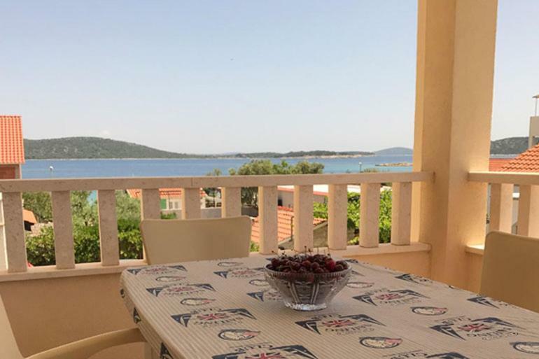 Apartment Vucica Севид Экстерьер фото